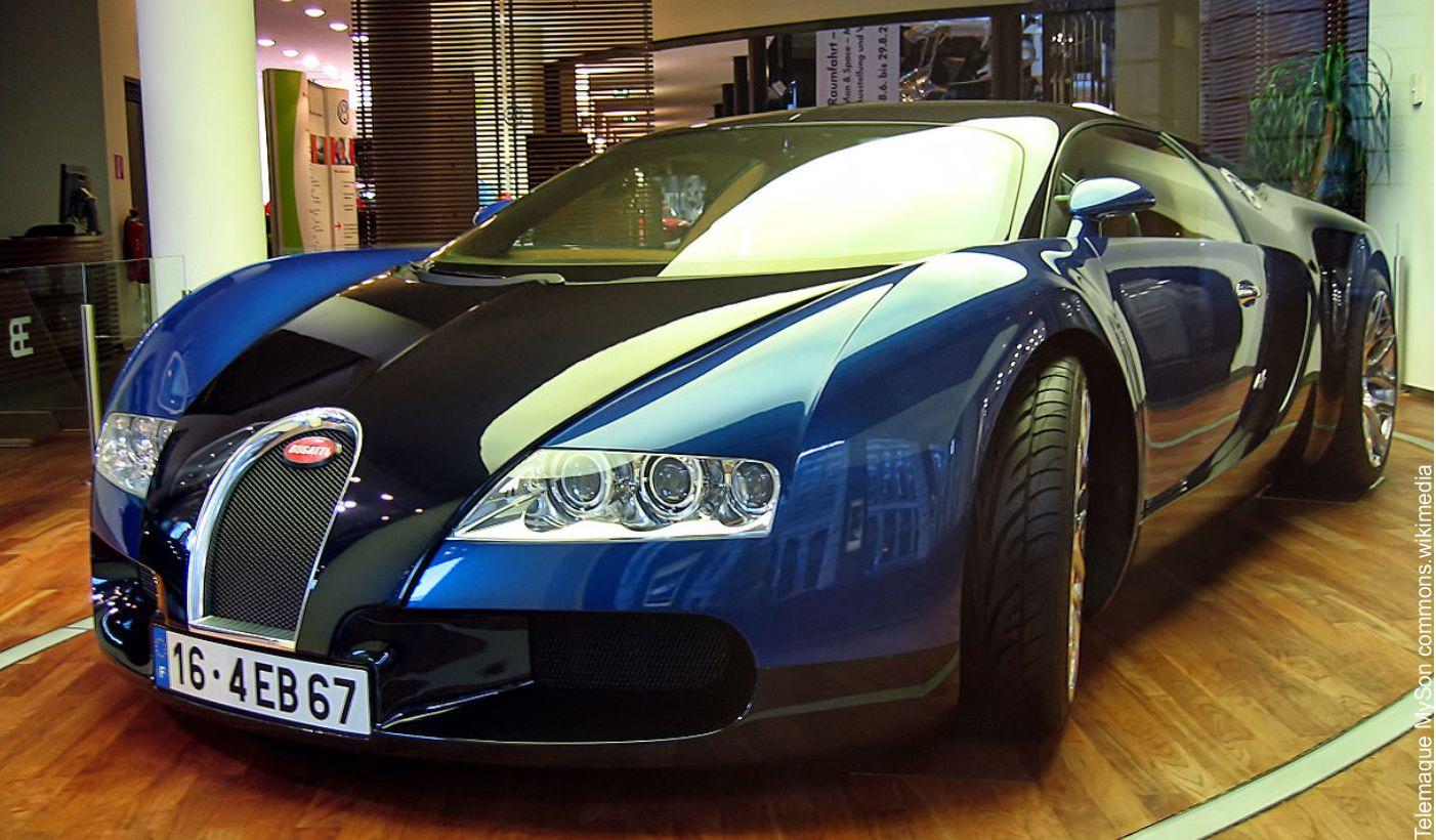 Bugatti Veyron blau