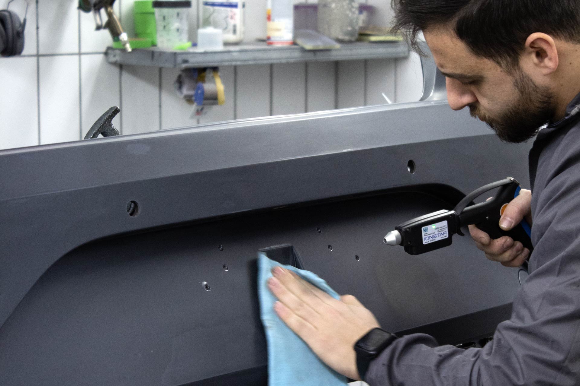 Vorbereitung zur Lackierung