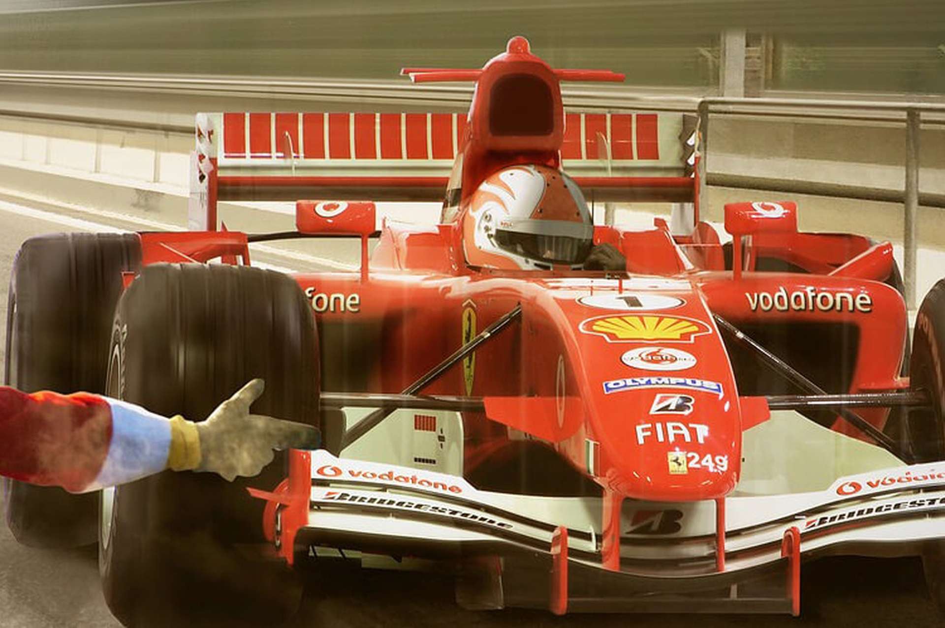 Formel 1 Fahrzeug und Mechaniker