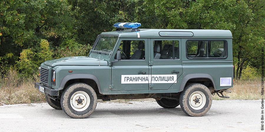 Land Rover Defender Militärfahrzeug