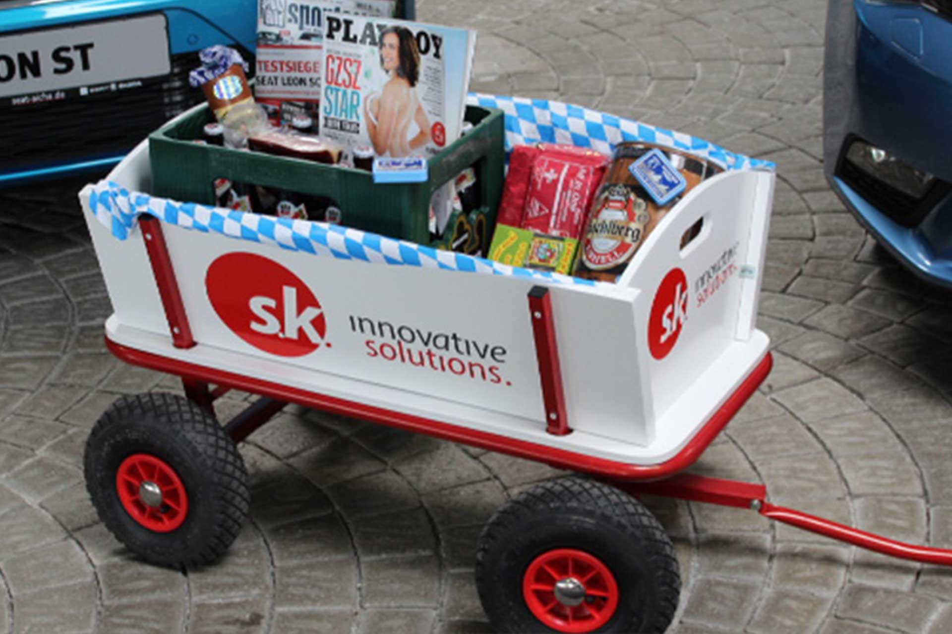 gefüllter Bollerwagen