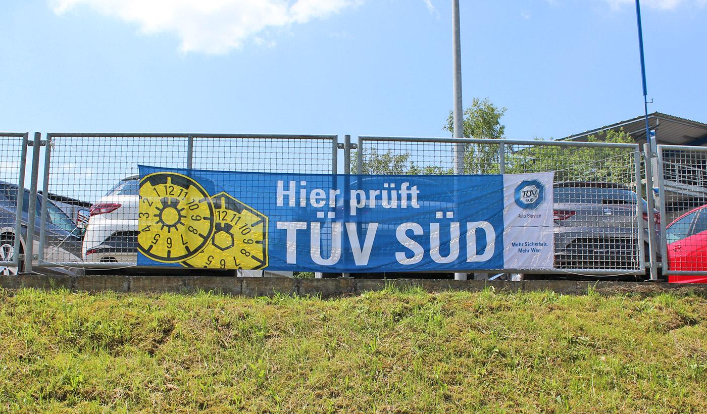 TÜV Süd Plane