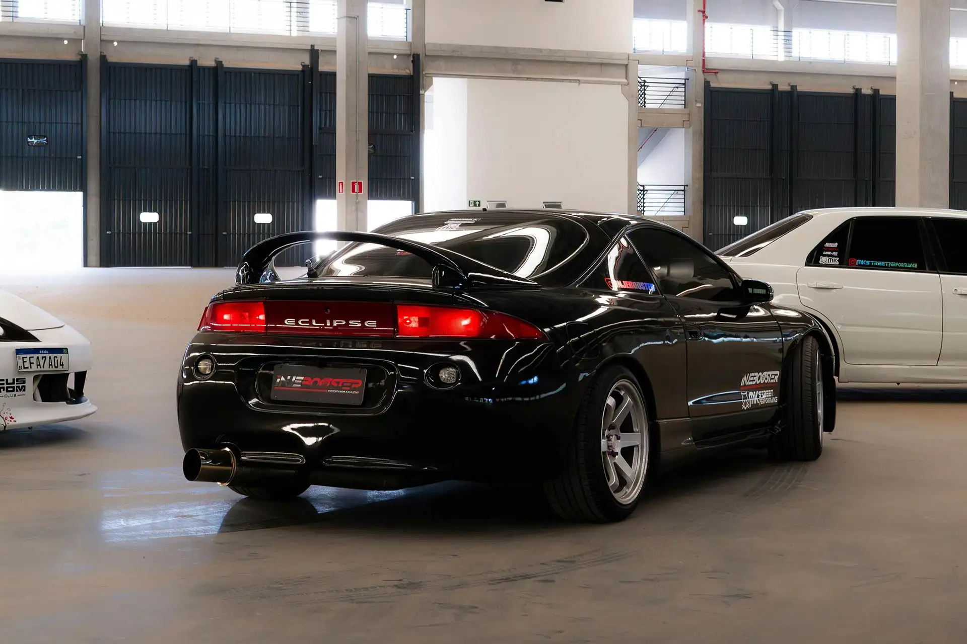 Die Ansprüche an Langlebigkeit und Ästhetik steigen Glänzendes Auto