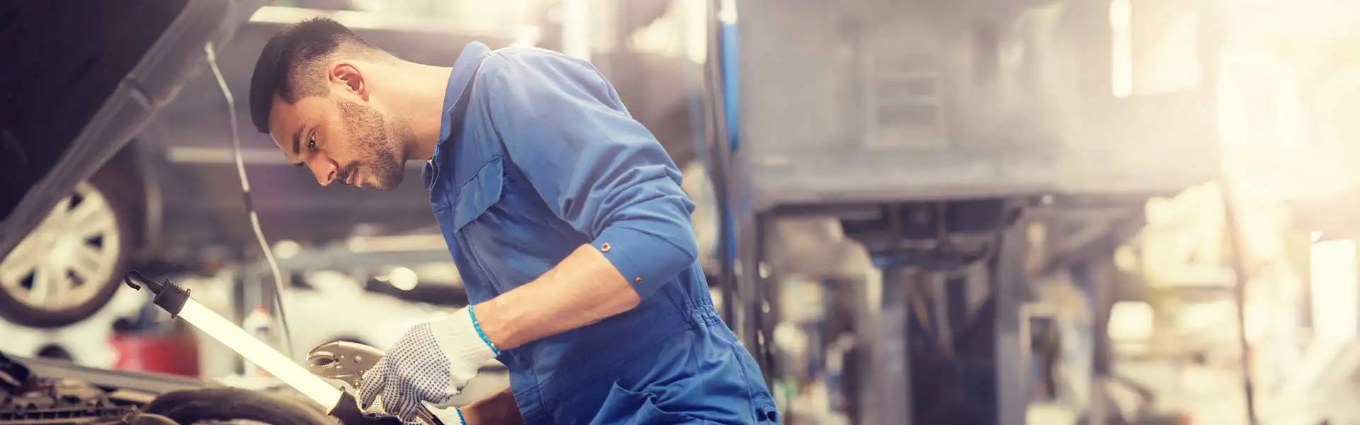 Beleuchtungsmittel Werkstatt Beleuchtung in Werkstatt